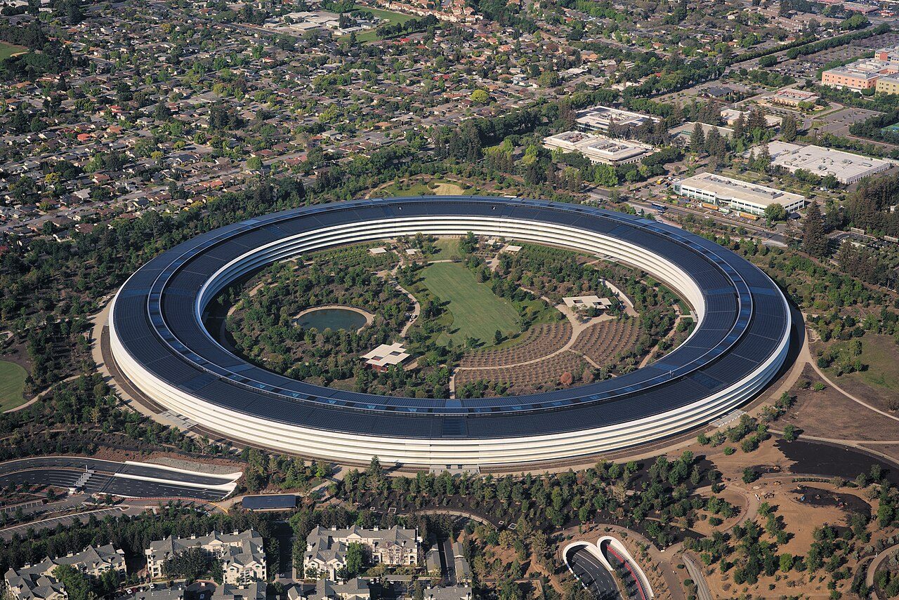 Luchtfoto van Apple Park in Cupertino